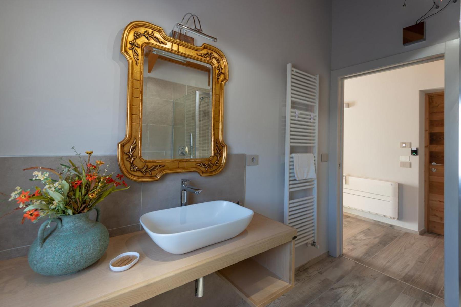Villa Cascina Pajanot Benevello Habitación foto